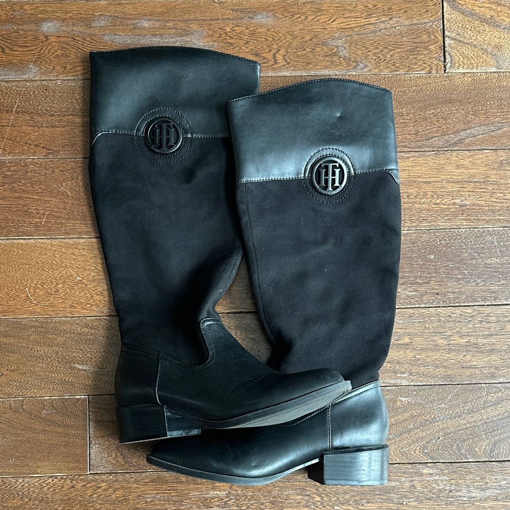 Tommy Hilfiger Black Leather Boots with Logo